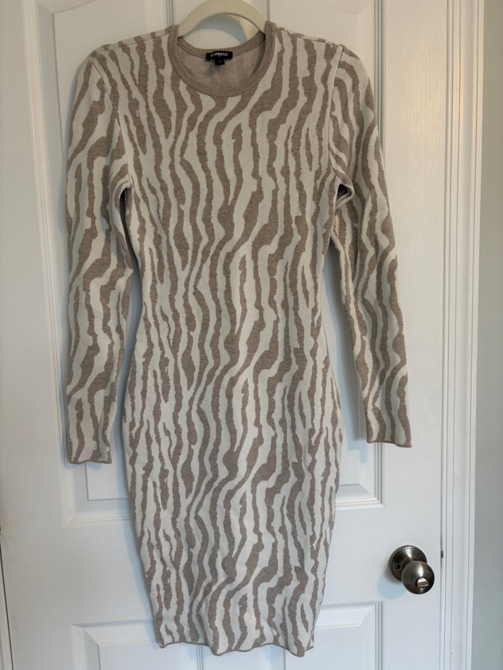Express Beige & Ivory Zebra-Print Long Sleeve Sweater Dress